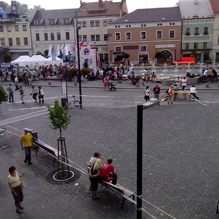 Hotel Zlaty Kohout Mladá Boleslav Buitenkant foto