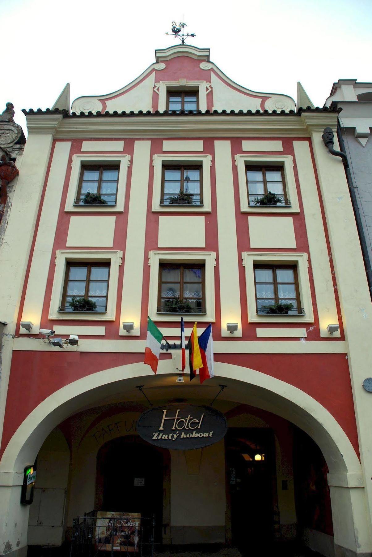 Hotel Zlaty Kohout Mladá Boleslav Buitenkant foto